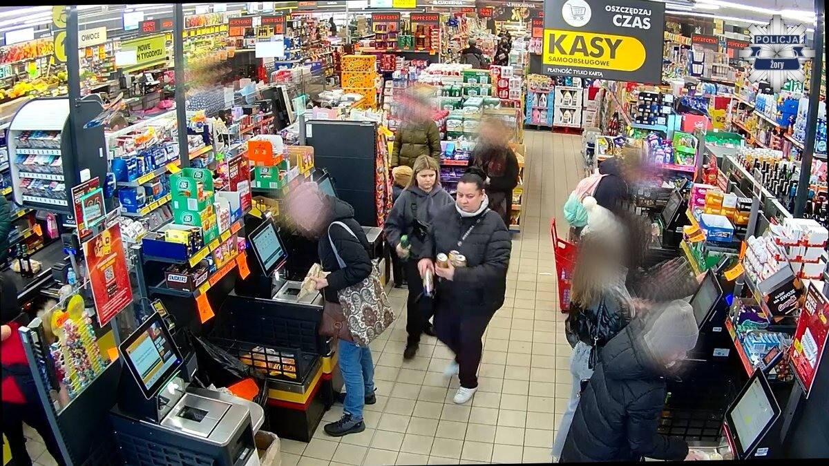 Poszukiwane kobiety podejrzewane o kradzież z włamaniem / fot. KMP Żory