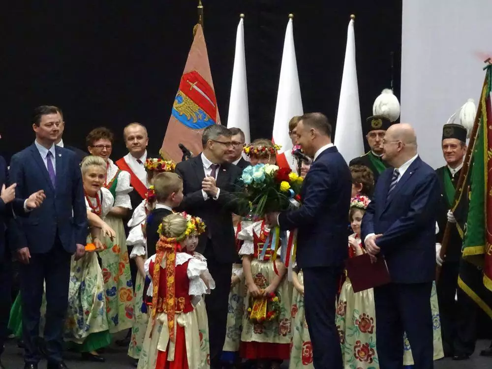 Prezydent Rzeczypospolitej Polskiej Andrzej Duda przyjechał wczoraj (29.01.) z wizytą do naszego miasta.  Zobaczcie naszą relację!