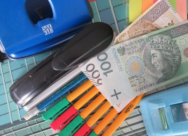 Wnioski o 300 plus tylko do 30 listopada 