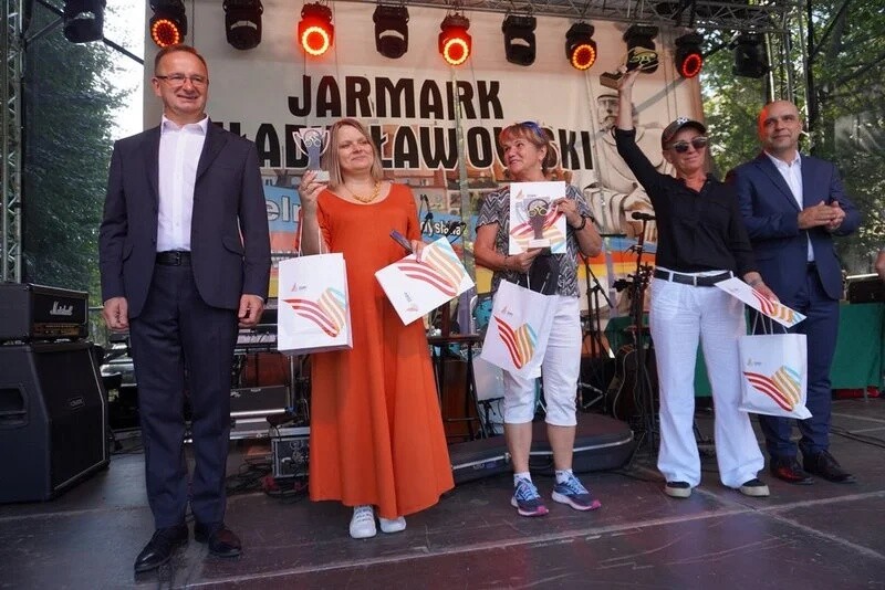 Podczas Jarmarku Władysławowskiego uczestnicy przeżywali nie tylko artystyczne, ale też sportowe emocje / fot. UM Żory