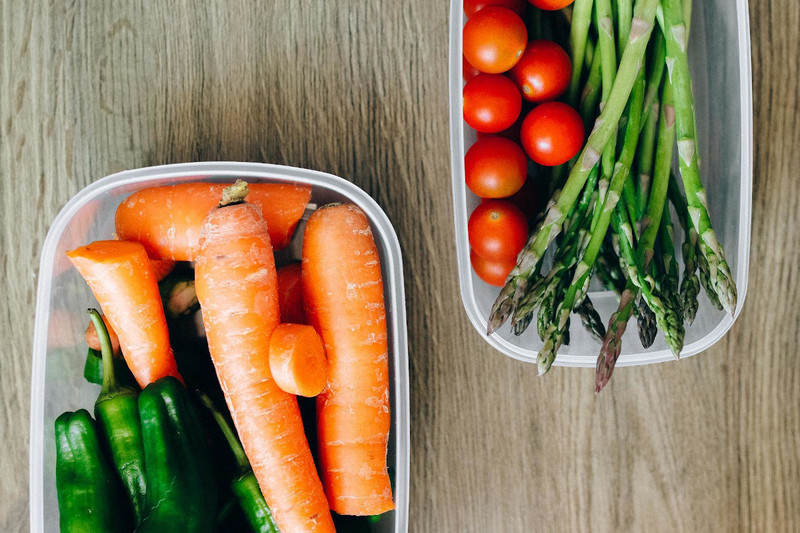 Wybór menu w cateringu dietetycznym – jak znaleźć idealny jadłospis?