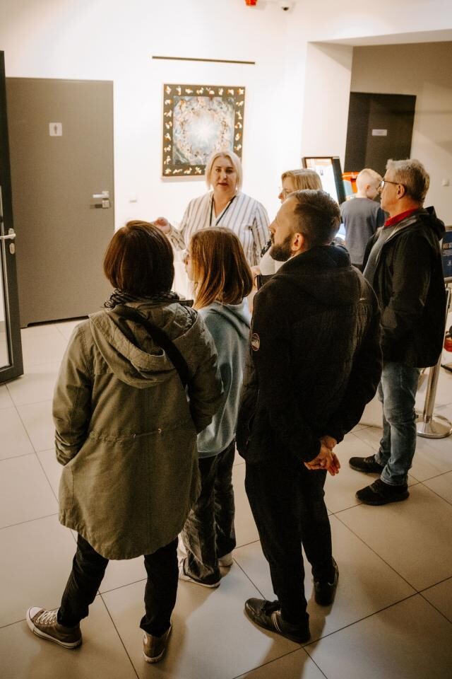 11 października 2024 r. Miejska Biblioteka Publiczna w Żorach wzięła udział w jubileuszowej edycji Ogólnopolskiej Nocy Bibliotek, która odbyła się pod hasłem „MOC Bibliotek” / fot. MBP Żory
