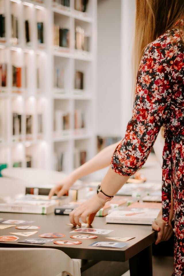 11 października 2024 r. Miejska Biblioteka Publiczna w Żorach wzięła udział w jubileuszowej edycji Ogólnopolskiej Nocy Bibliotek, która odbyła się pod hasłem „MOC Bibliotek” / fot. MBP Żory