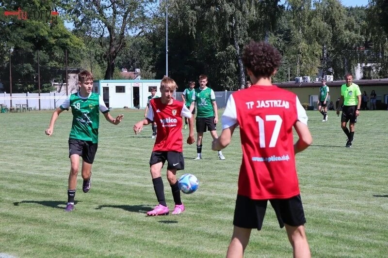 XV Turniej Piłki Nożnej im. Darka Budnioka w Żorach – wyniki, emocje i wspomnienia / fot. UM Żory