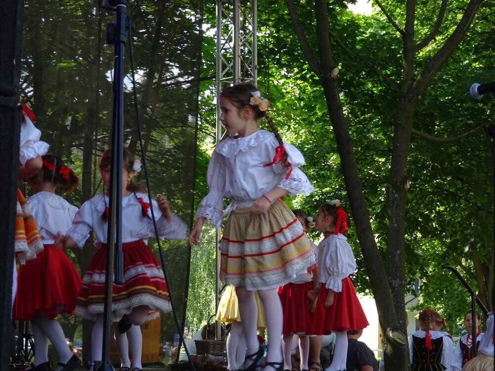 W sobotę 12 maja na os. Księcia Władysława przy klubie Rebus odbyły się XX obchody Dnia Godności Osób z Niepełnosprawnością Intelektualną. Zobaczcie naszą fotorelację!