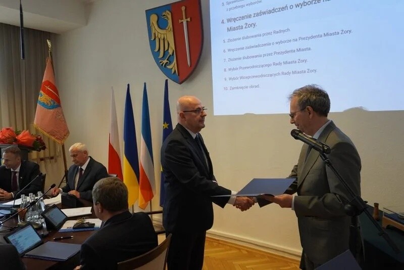We wtorek, 7 maja w sali obrad Urzędu Miasta Żory odbyła się inauguracyjna sesja Rady Miasta Żory kadencji 2024-2029 / fot. UM Żory