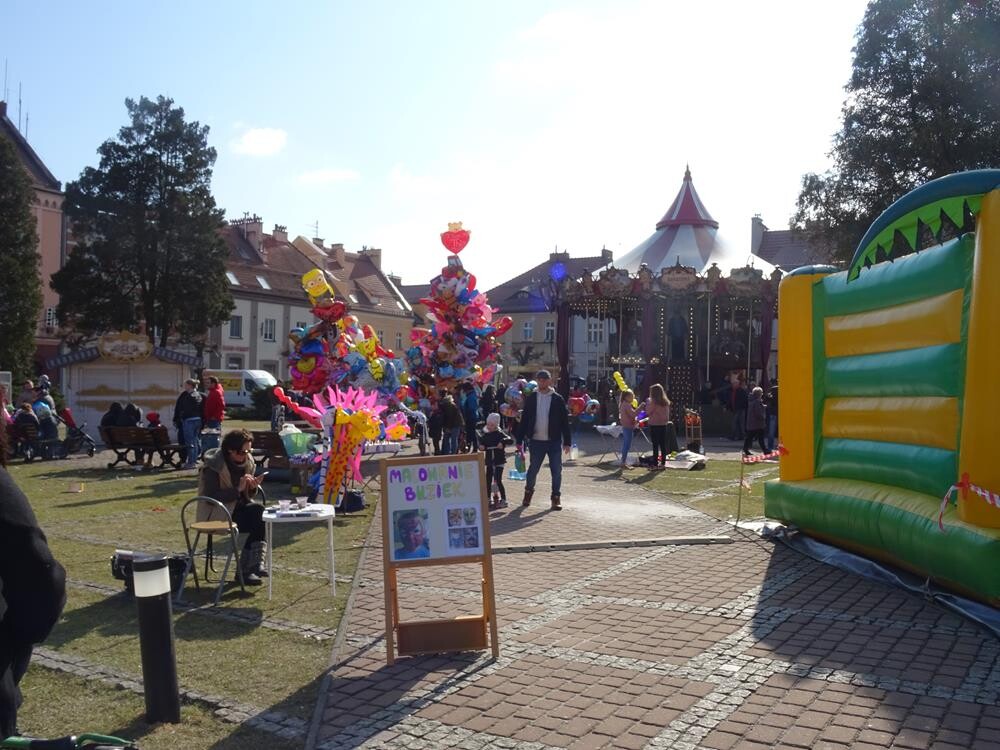 Ten weekend (24-25.03.) należał do fanów różnorodnych smakołyków. Za nami II Żorski Zlot Foodtrucków. Zobaczcie zdjęcia!