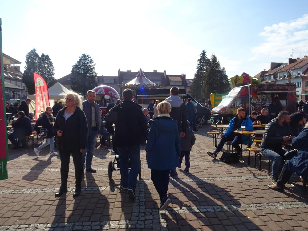 Ten weekend (24-25.03.) należał do fanów różnorodnych smakołyków. Za nami II Żorski Zlot Foodtrucków. Zobaczcie zdjęcia!