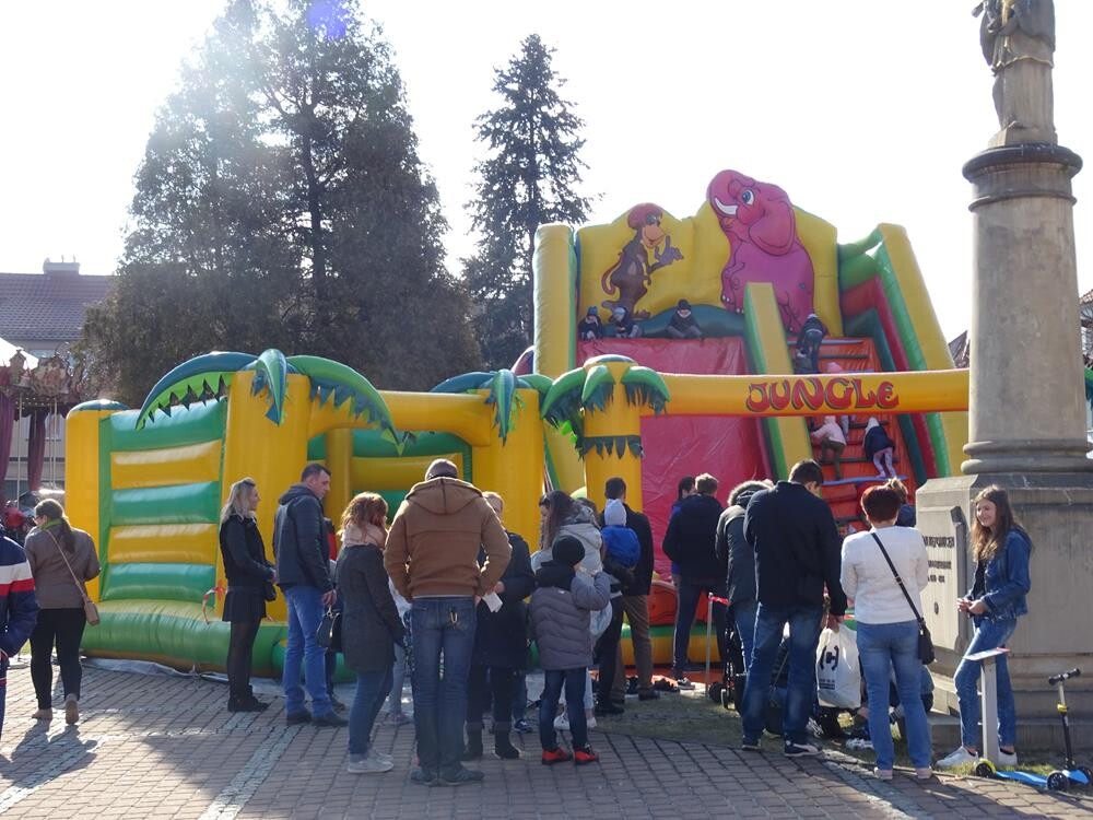 Ten weekend (24-25.03.) należał do fanów różnorodnych smakołyków. Za nami II Żorski Zlot Foodtrucków. Zobaczcie zdjęcia!