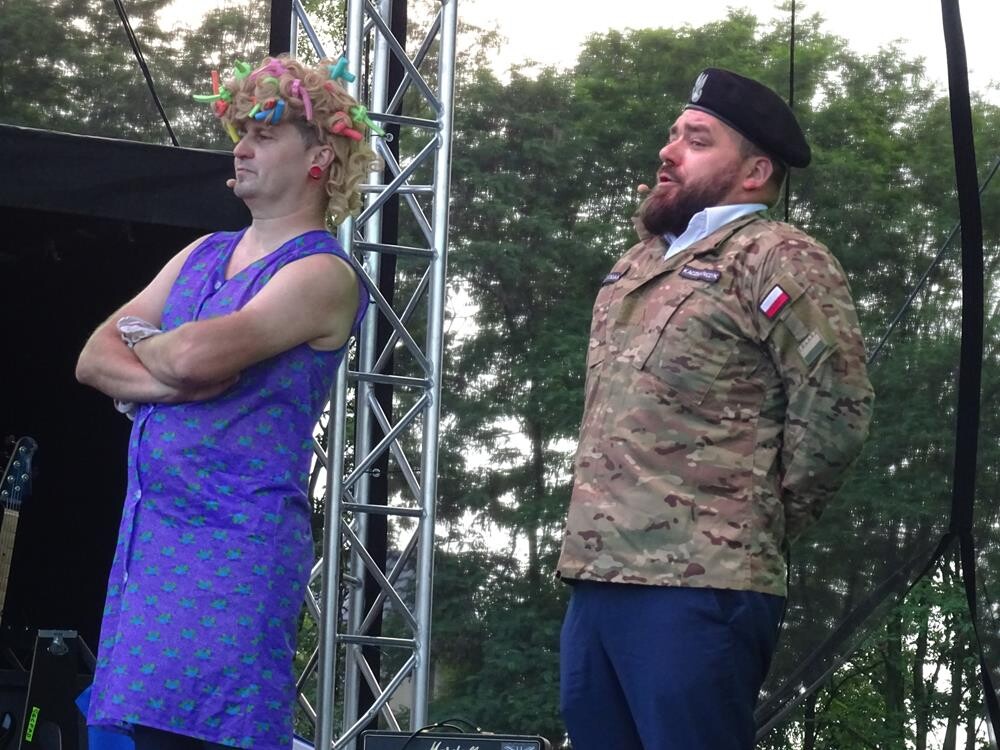 Drugi dzień 41. Żorskiej Wiosny Młodości zgromadził tłumy. Dla zebranej publiczności wystąpili Kabaret Młodych Panów i Ewa Farna. Zobaczcie naszą fotorelację!